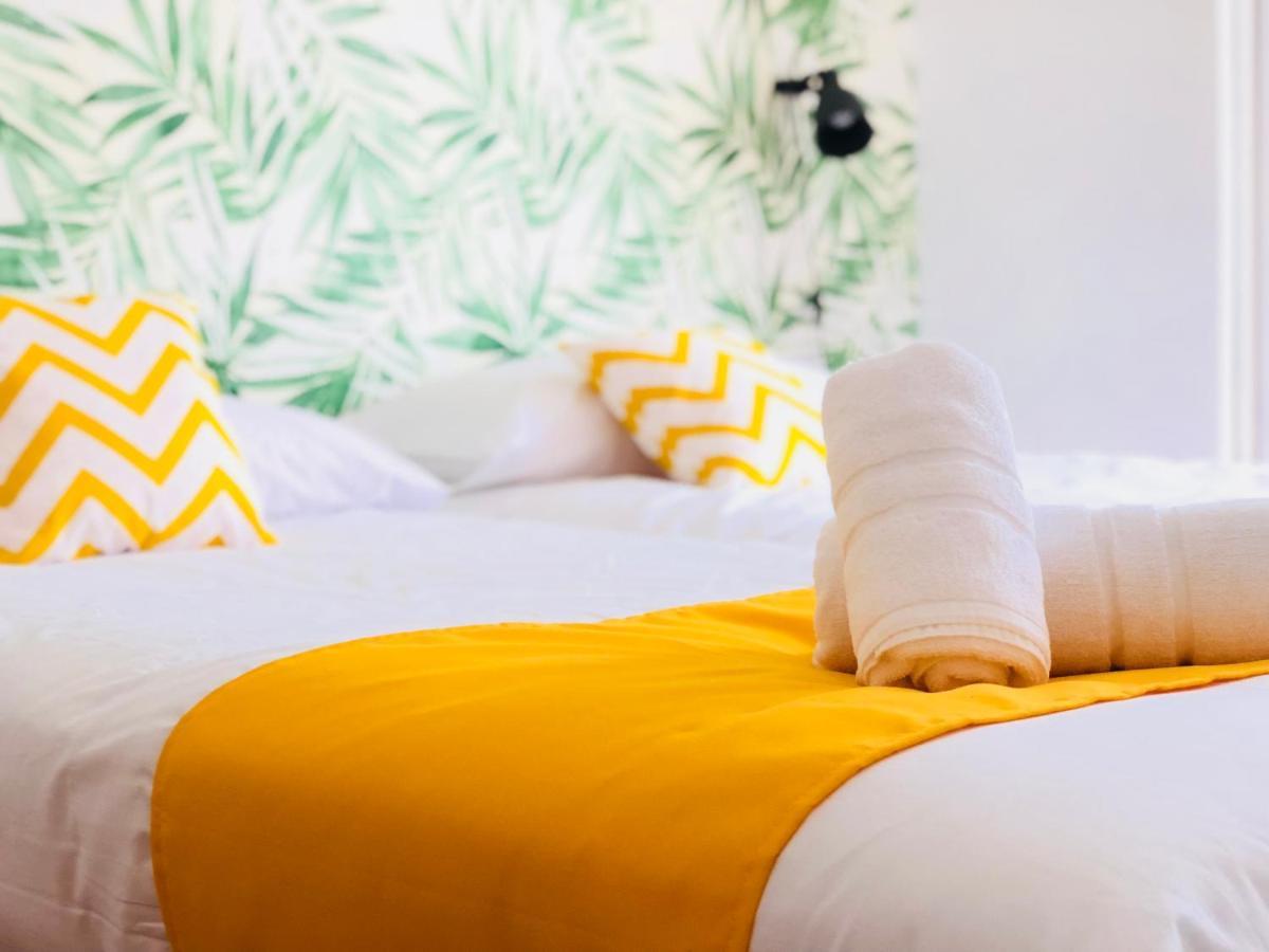 Nanit Rooms Ibiza Hostal Santa Eularia des Riu Exterior photo